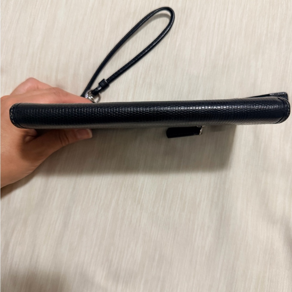 Coach Signature Wristlet - Picture 4 of 13